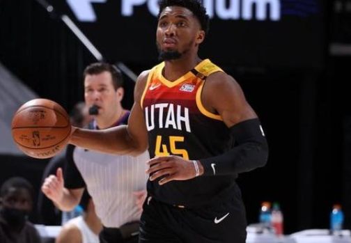 盟后的一个 盟后的一个